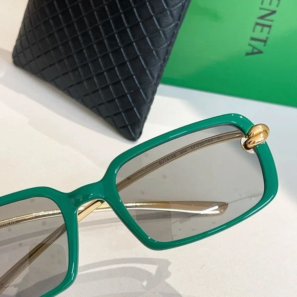 Bottega Veneta Emerald Sunglasses with Gold Details Bottega Veneta Emerald Sunglasses with Gold Details main image 2